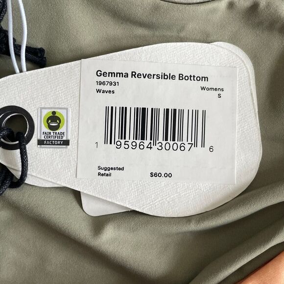 NWT Prana Gemma Reversible Bottom in Waves - Size: Small - Picture 4 of 8